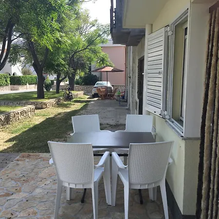 Holiday home House Mima Pag Town